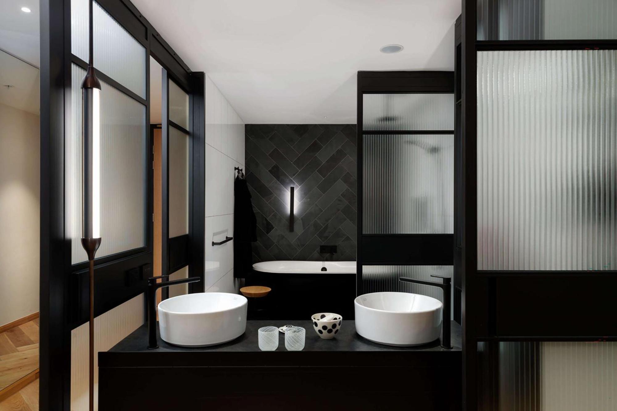 Qt Melbourne Otel Dış mekan fotoğraf Bathroom